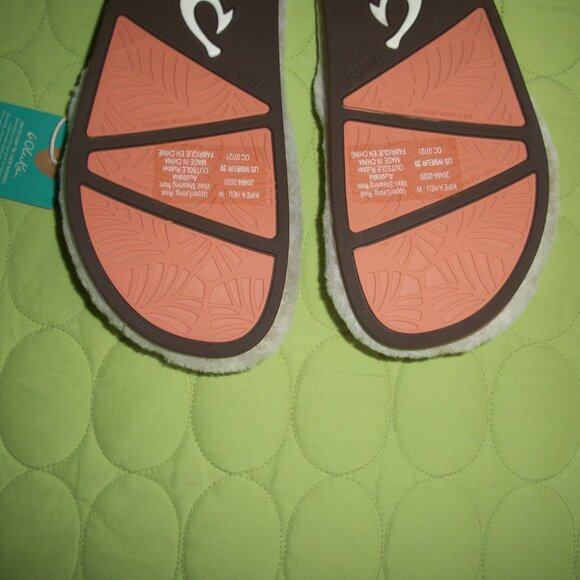 NWT OluKai Kipea Heu Flip Flop, Fluffy Shearling Foam Bed Thong Slippers/Sandals - Picture 12 of 12